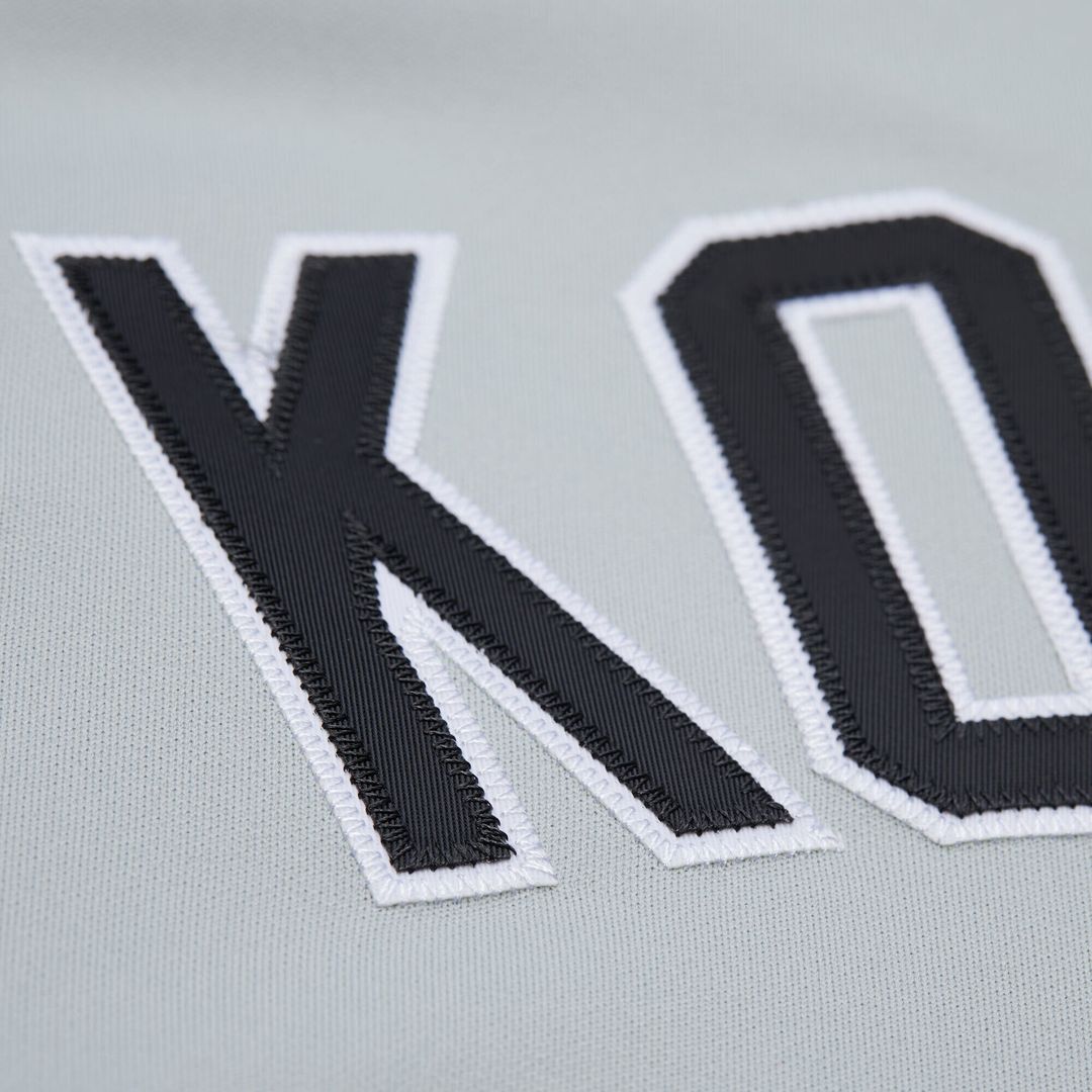 Chicago White Sox Paul Konerko Mitchell & Ness 2005 Cooperstown Authentic Jersey - Gray MLB Team Jersey Baseball Fan Apparel