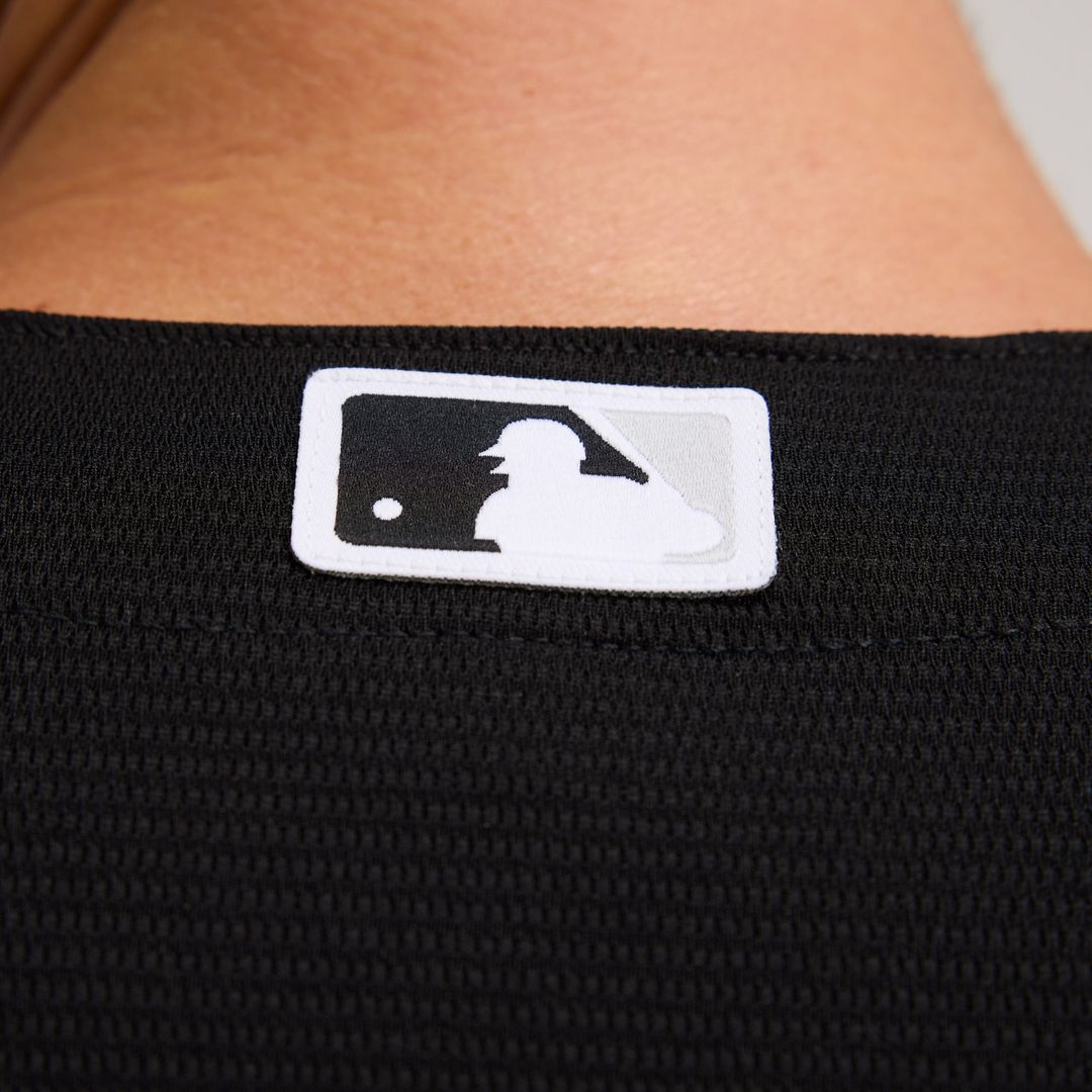 Chicago White Sox Nike Alternate Replica Team Jersey - Black MLB Team Jersey Baseball Fan Apparel