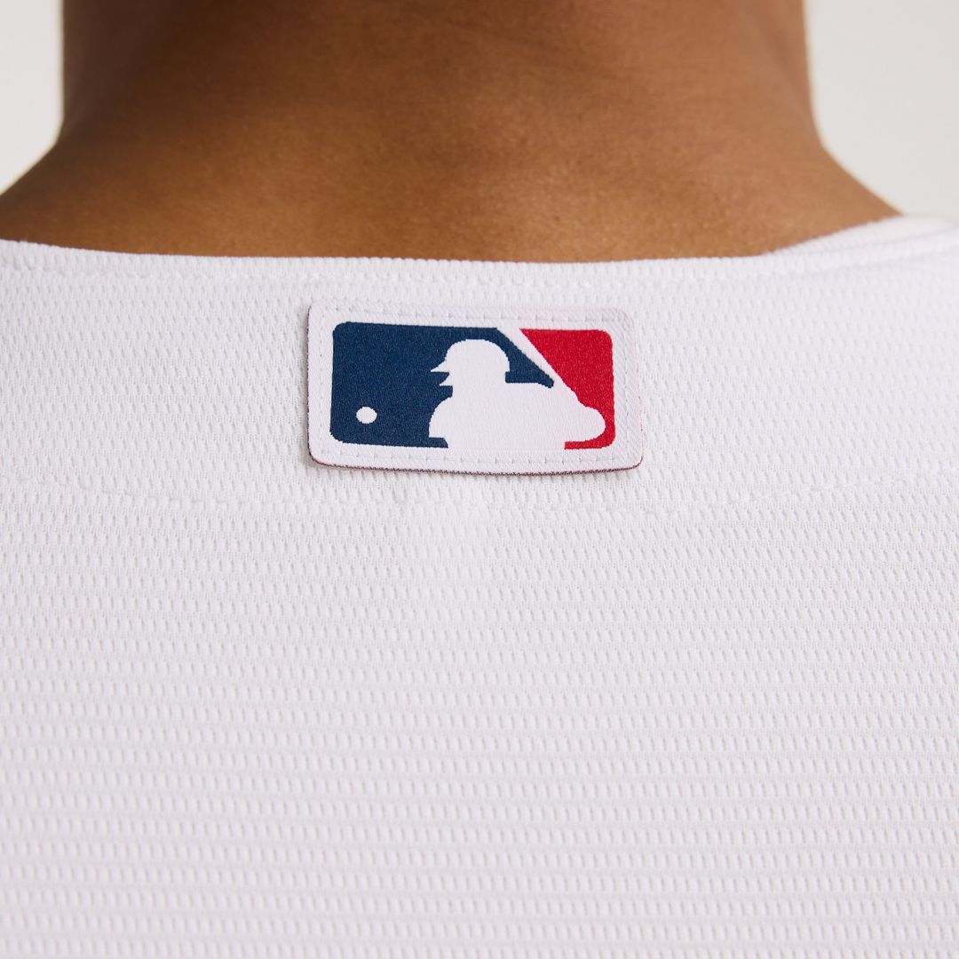 Minnesota Twins Nike Road Replica Team Jersey - Gray MLB Team Jersey Baseball Fan Apparel