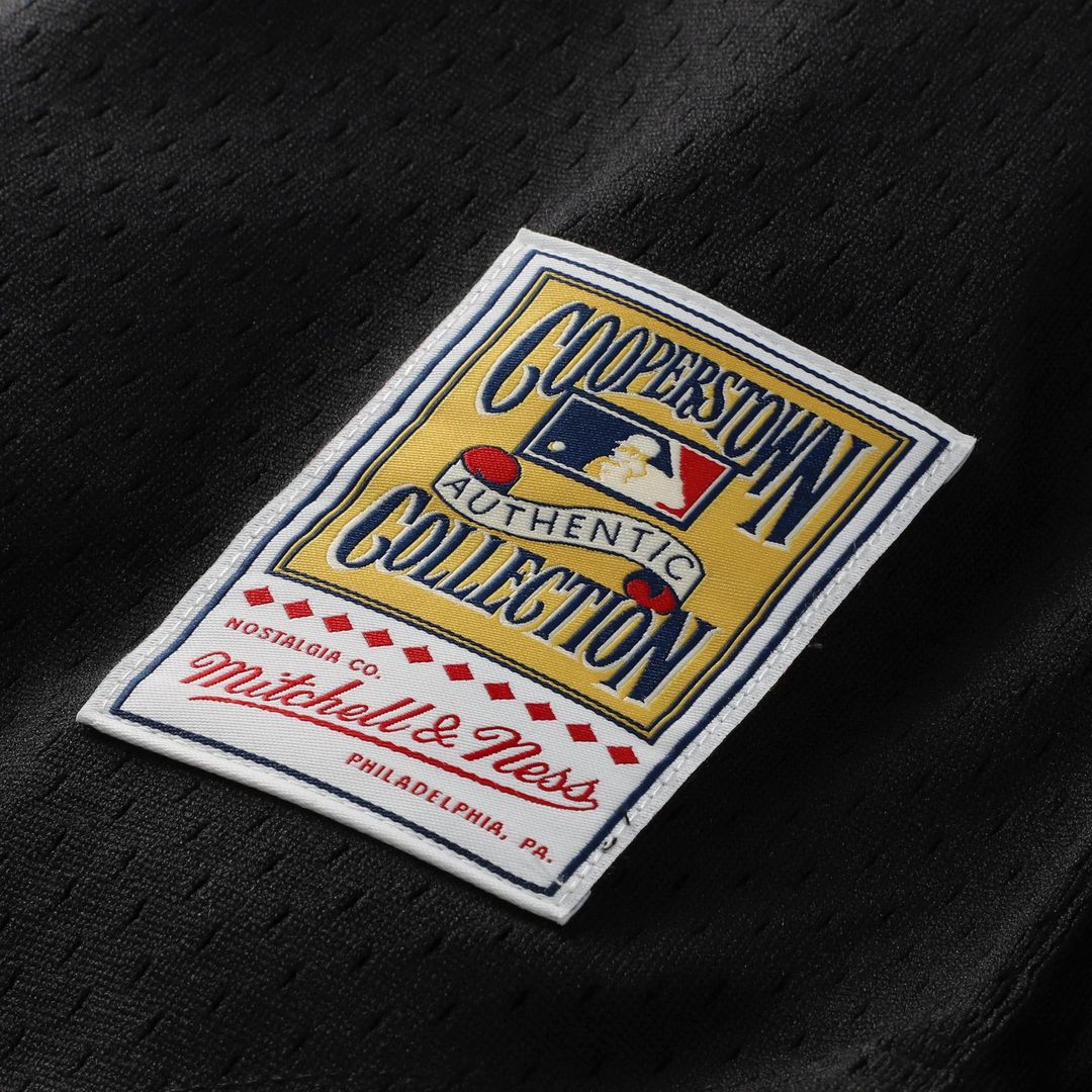 Cincinnati Reds Barry Larkin Mitchell & Ness Throwback Cooperstown Mesh Batting Practice Jersey - Red MLB Team Jersey Baseball Fan Apparel