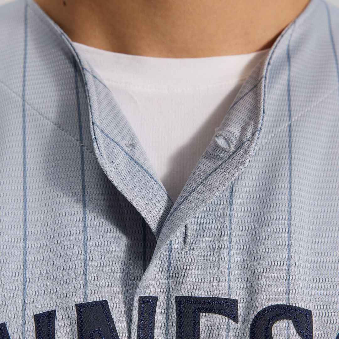 Minnesota Twins Nike Road Replica Team Jersey - Gray MLB Team Jersey Baseball Fan Apparel