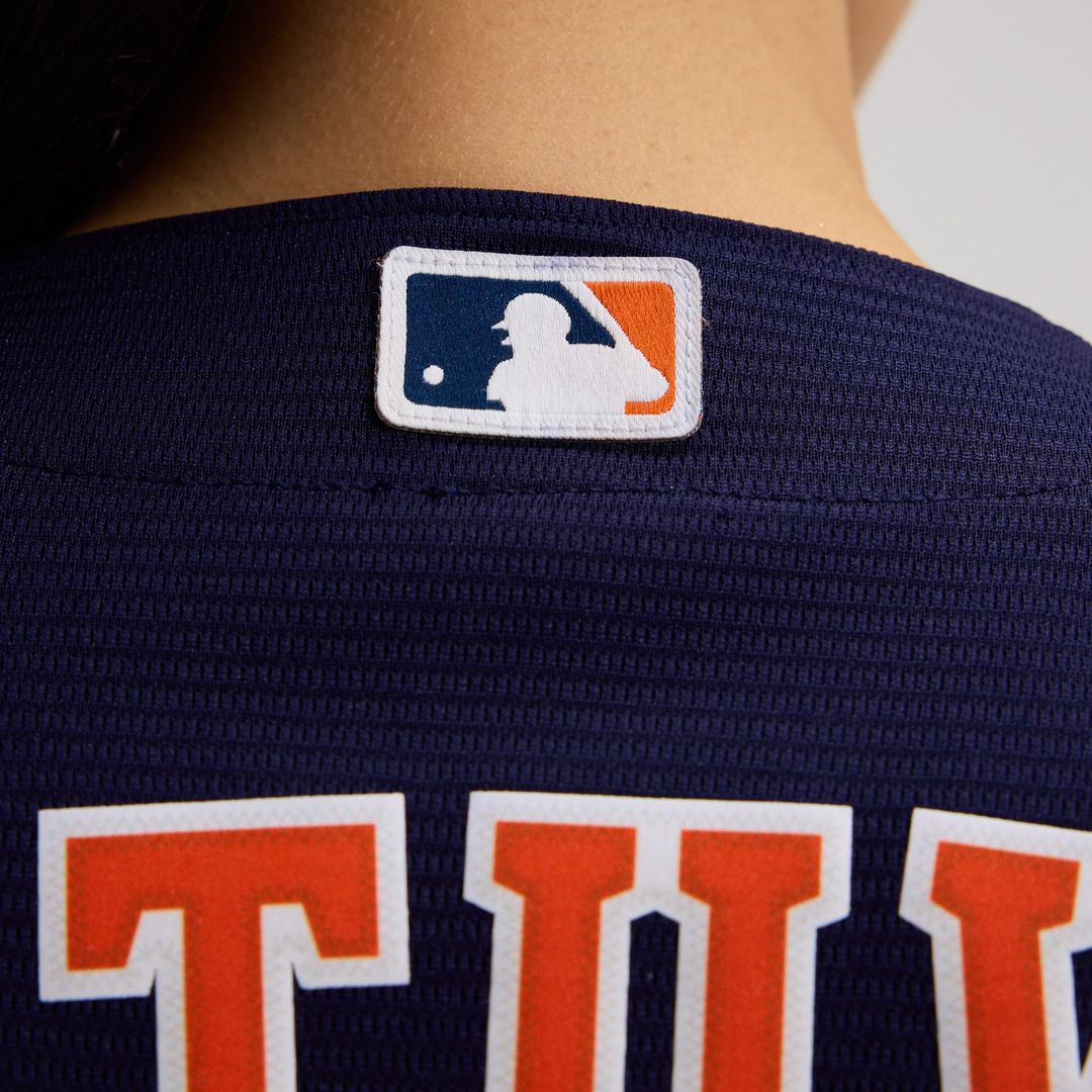 Houston Astros Jose Altuve Nike Women's Alternate Replica Player Jersey - Navy MLB Team Jersey Baseball Fan Apparel